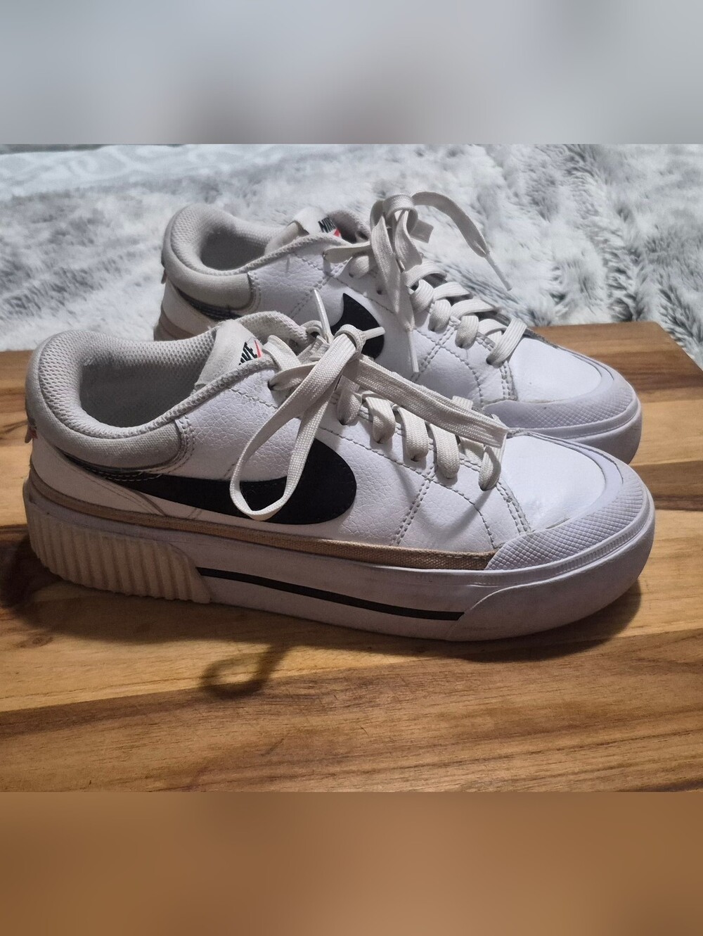 Nike Court Legacy Lift